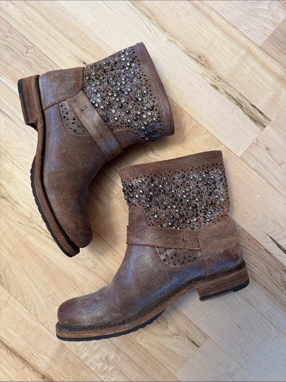 Frye Veronica Deco Bootie Boots-distressed brown leather-Studded-Boho-Western-7